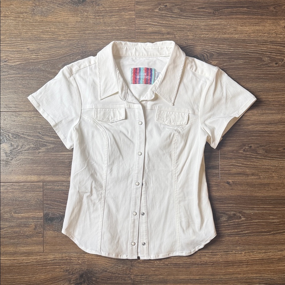 Urban Outfitters White Short Sleeve Denim Snap-Front Shirt Size Large